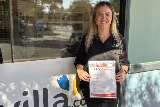 Hannah Earley, Villa - Holiday Your Way